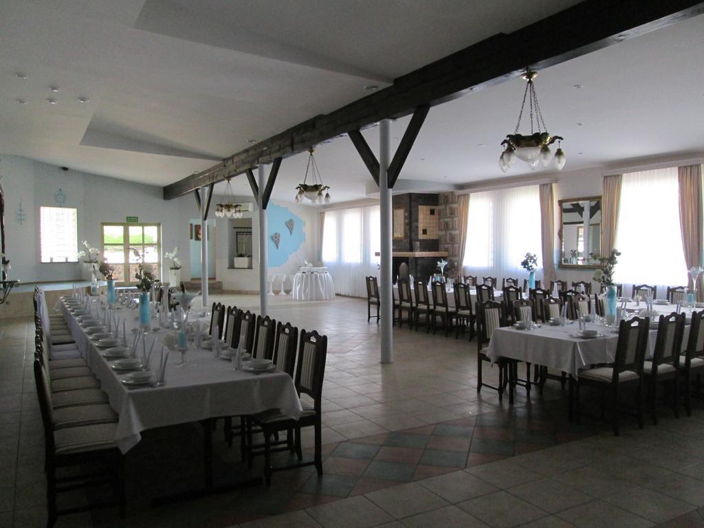 Magnat Hotel Restauracja Brodnica (Kuyavian-Pomeranian) Exterior photo